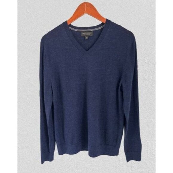 Banana Republic V-Neck Sweater 100% Merino Wool Blue Black Size Med - Picture 1 of 8